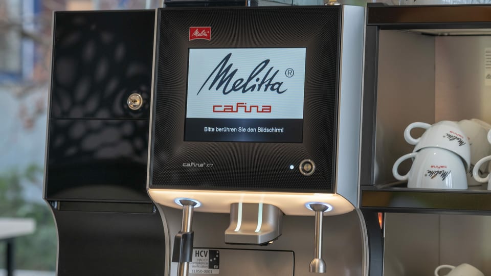 Touchscreen einer Kaffeemaschine.