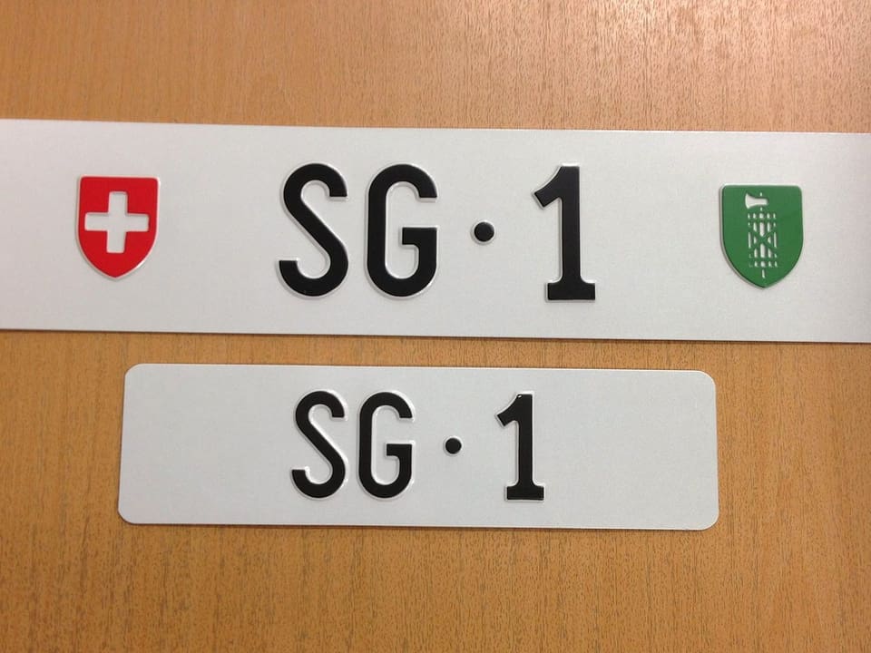 Autokennzeichen «SG·1».