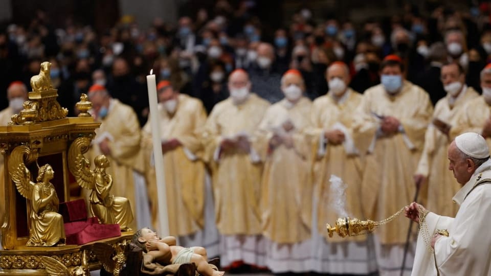 Papst während der Messe