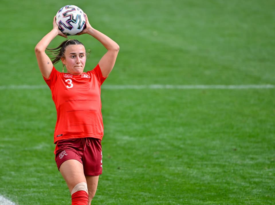 Lara Marti, Verteidigung Lara Marti.