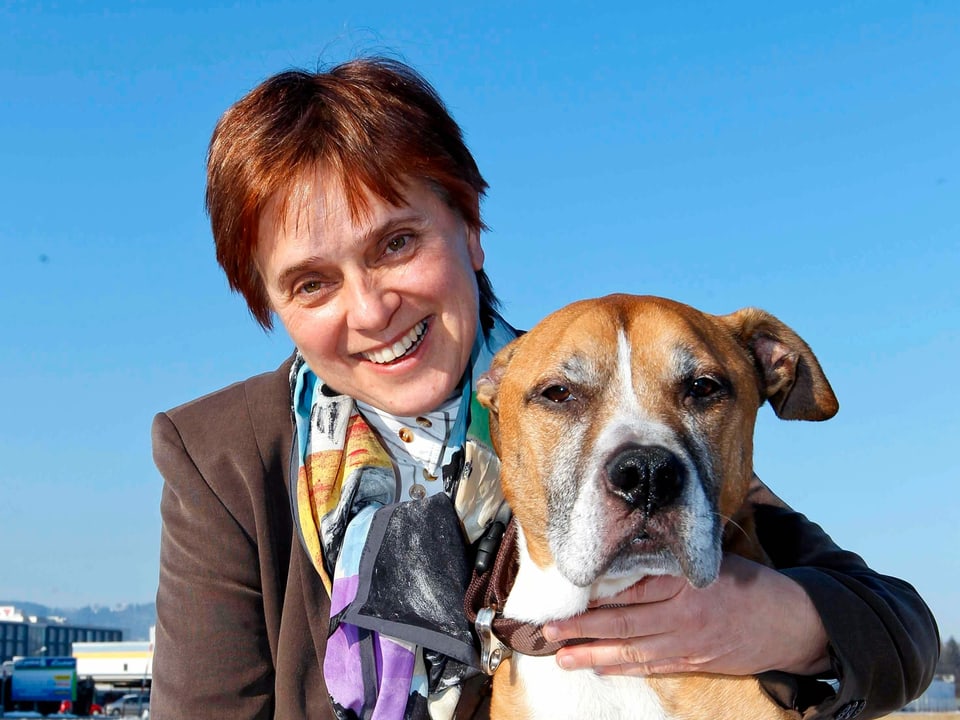 Christina Sigrist mit Pit Bull Pan