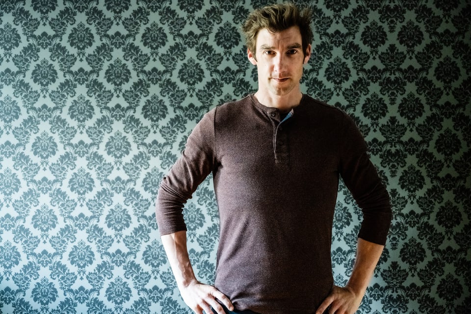 Phil Der Schauspieler Aaron Hitz.