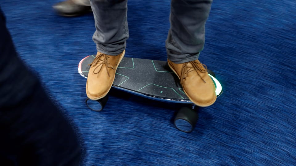 Neue Debatte über Sicherheit der E-Skateboards