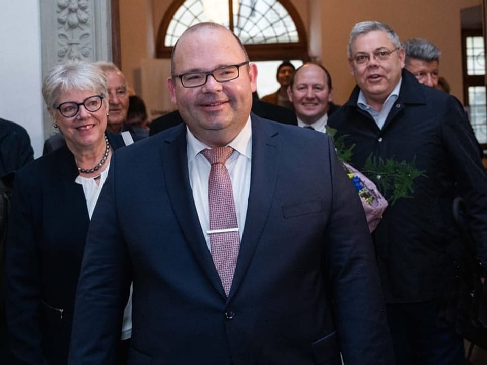 Armin Hartmann und SVP-Parteikolleginnen- und Kollegen