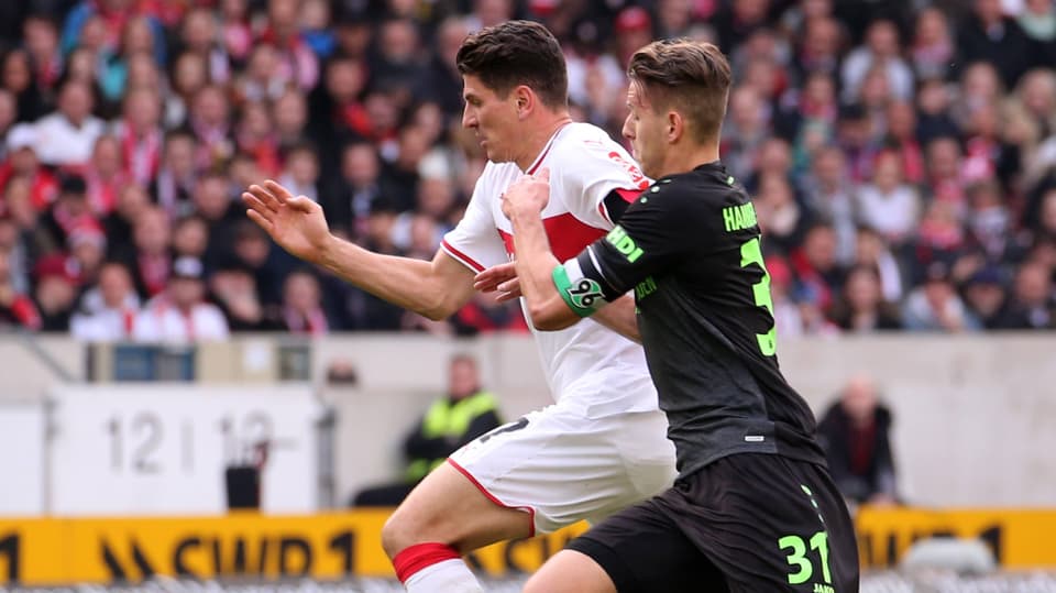 Stuttgart vs. Hannover – oder: Knallerauftakt in der 2. Liga (ARD-Audio; Autorin: Julia Metzner)
