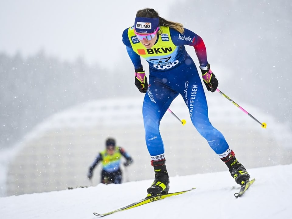 Steht in Norwegen zuoberst auf dem Podium Anja Weber auf Langlaufskis