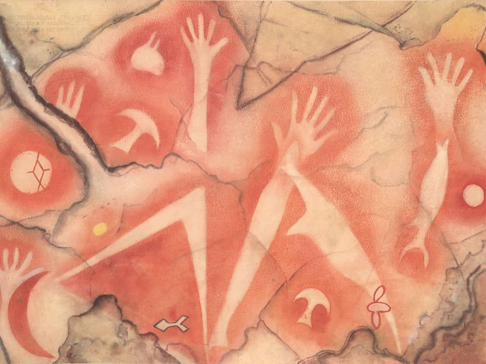 Eine nachgezeichnete Felsmalerei zeigt Hände, Fische und geometrische Formen.
