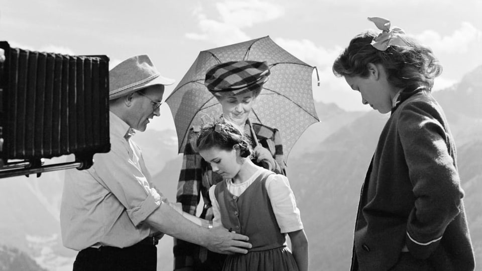 Franz Schnyder auf dem Set von Heidi und Peter.