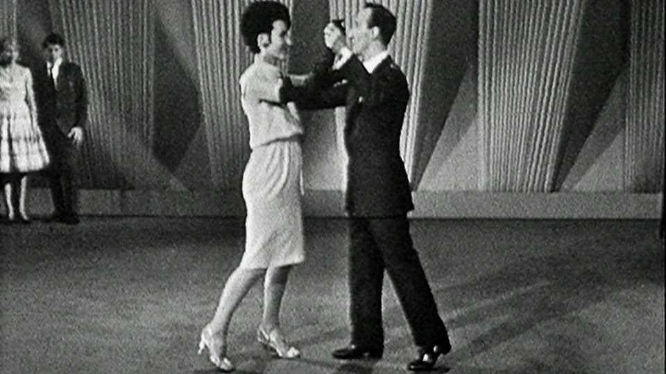 Marianne und Walter Kaiser 1960 während ihres TV-Tanzkurses «Darf ich bitten?»