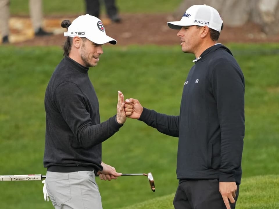 «Low Five» und «Fist Bump» Bale und Bramlett
