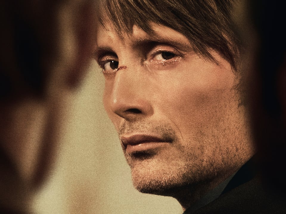 Nahaufnahme von Mads Mikkelsen