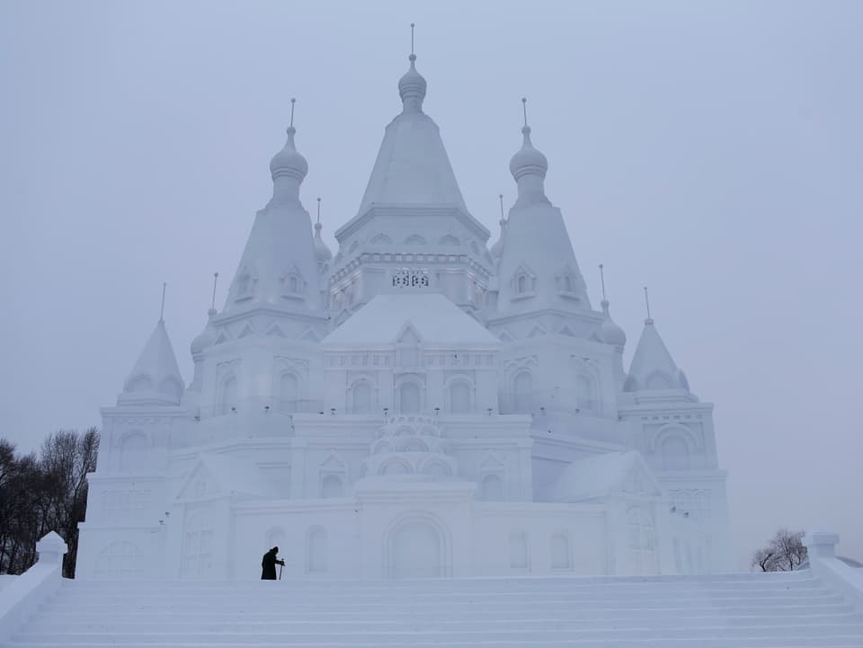 Palast aus Schnee gebaut