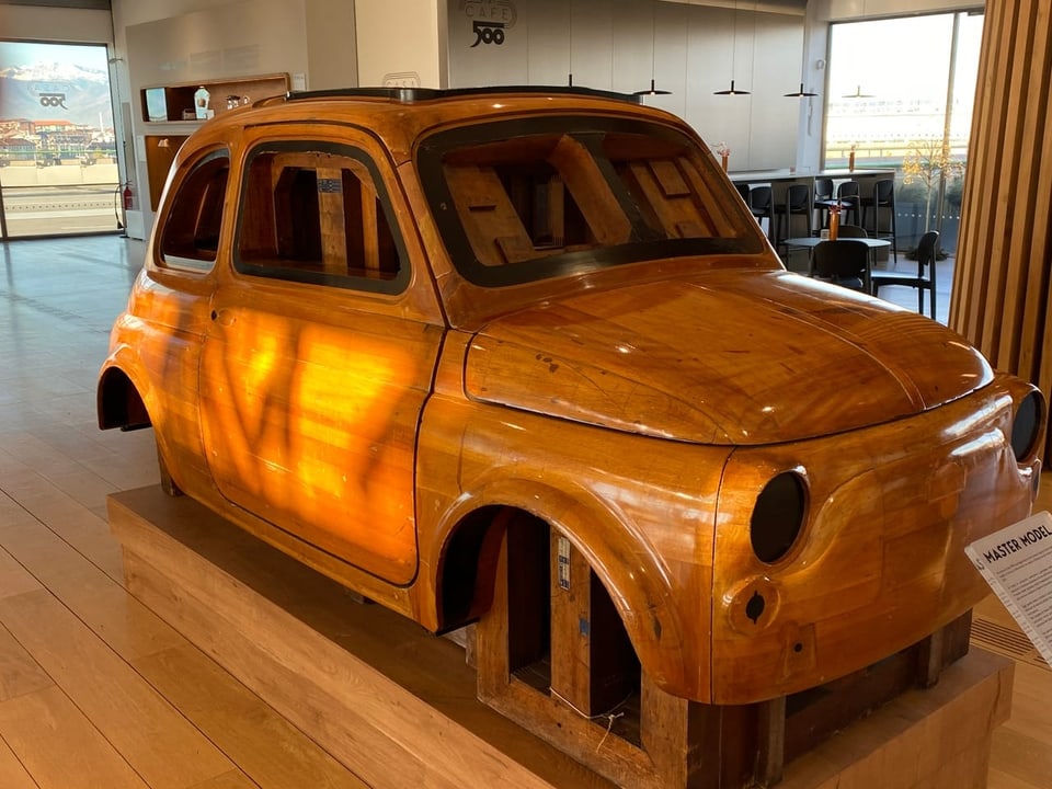 Auto aus Holz
