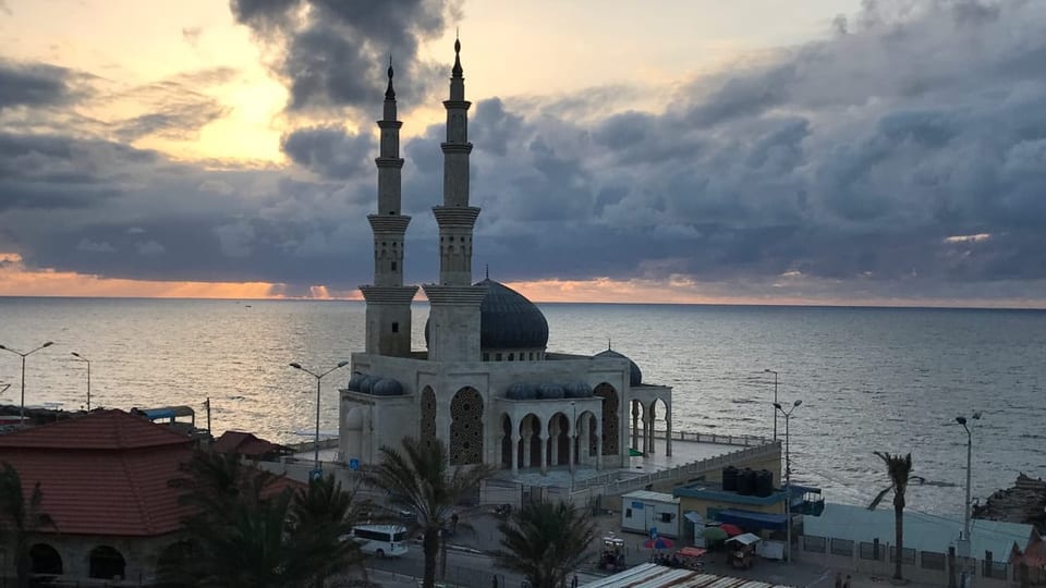 Ein Foto der Alhaassina Moschee in Gaza.