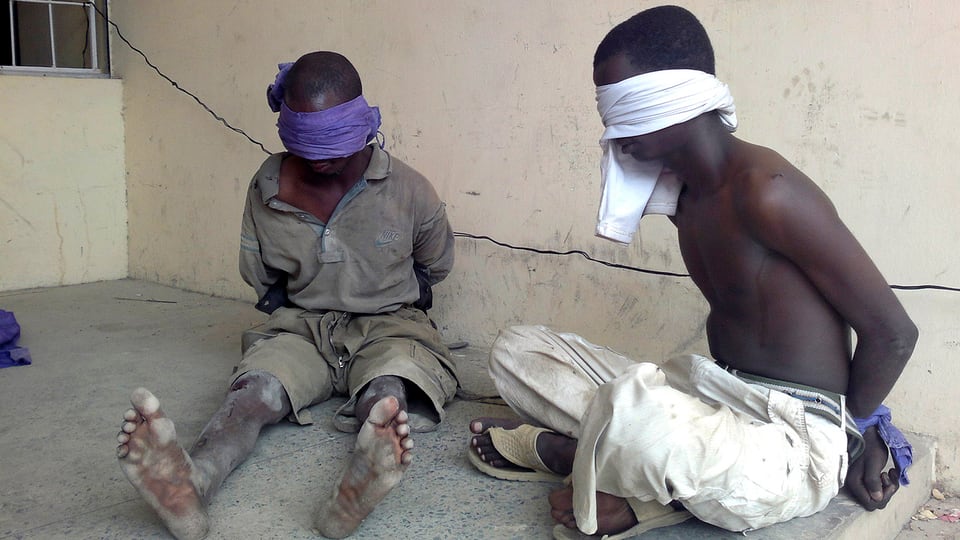 Zwei mutmassliche gefangene Boko Haram Mitgleideder