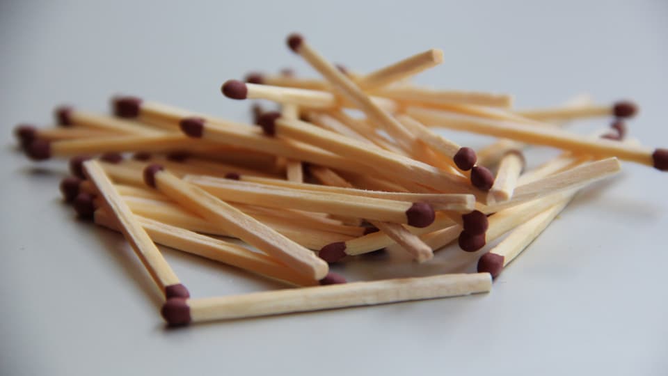 knobeln mit streichhölzern