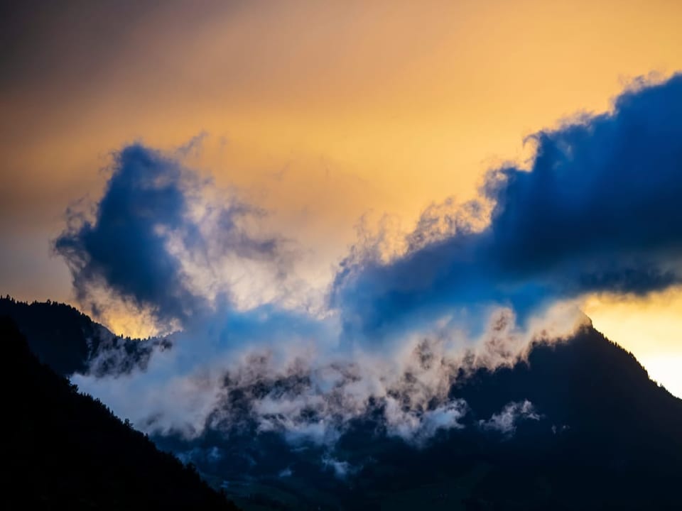 Blaue Wolke über der Rigi 