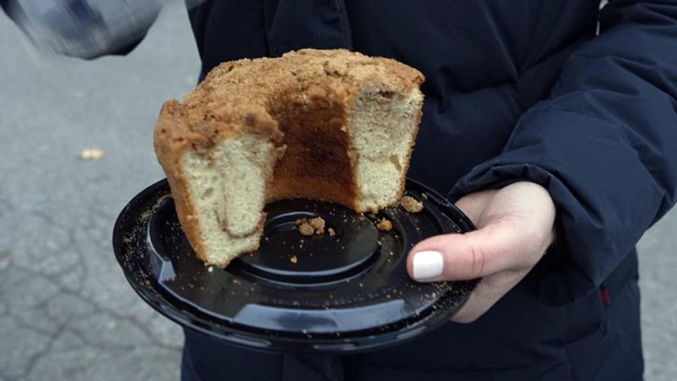 Halb aufgegessener Kuchen