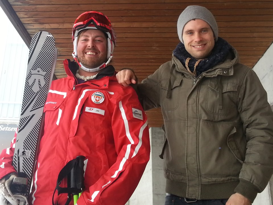 Jan Eggenberger aus Unterwasser im Toggenburg zeigte Manuel Rothmund von SRF 3, wie man richtig Ski fährt. 