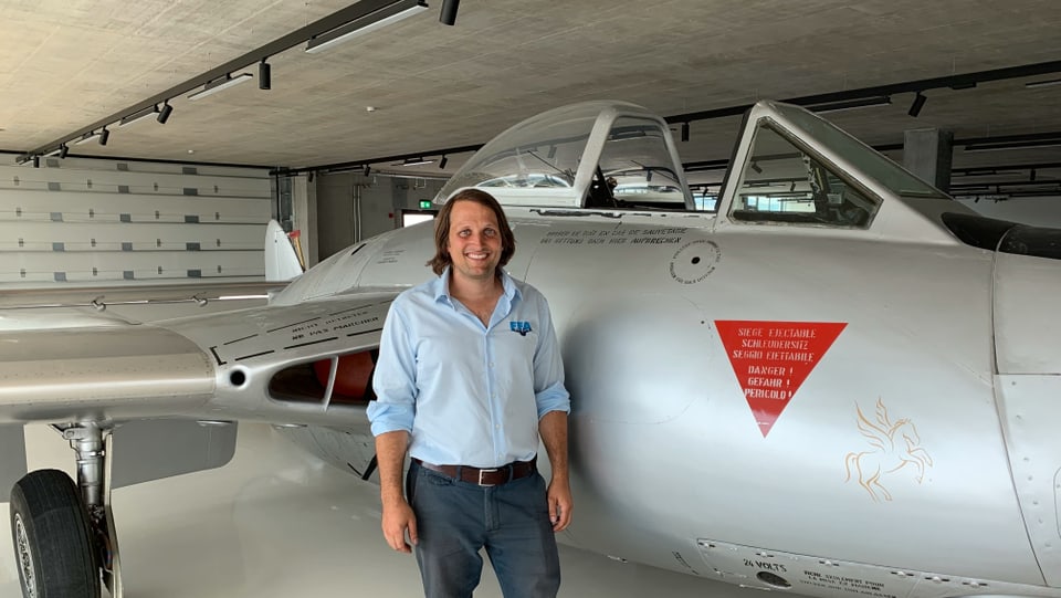 Fluglärmgegner gehen wegen der Flugshows an der Eröffnung des Fliegermuseums in die Luft.