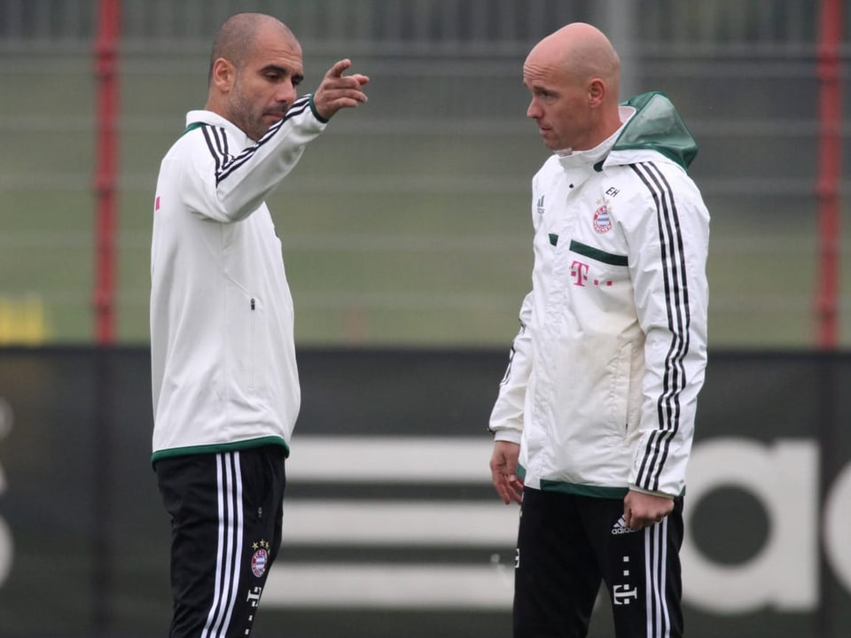 Pep Guardiola und Erik ten Hag bei einem Training der Bayern im Jahr 2013.