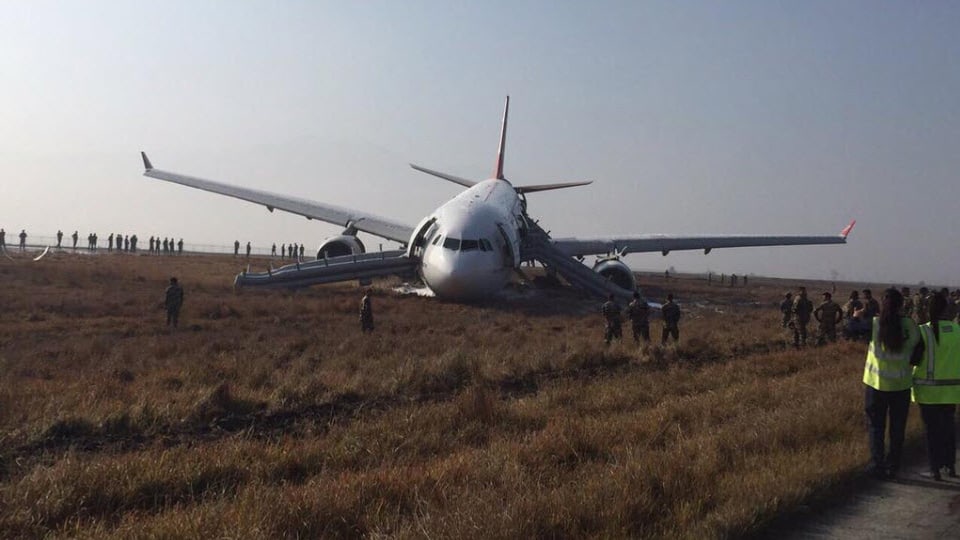 Beschädigtes Flugzeug der Turkish Airlines