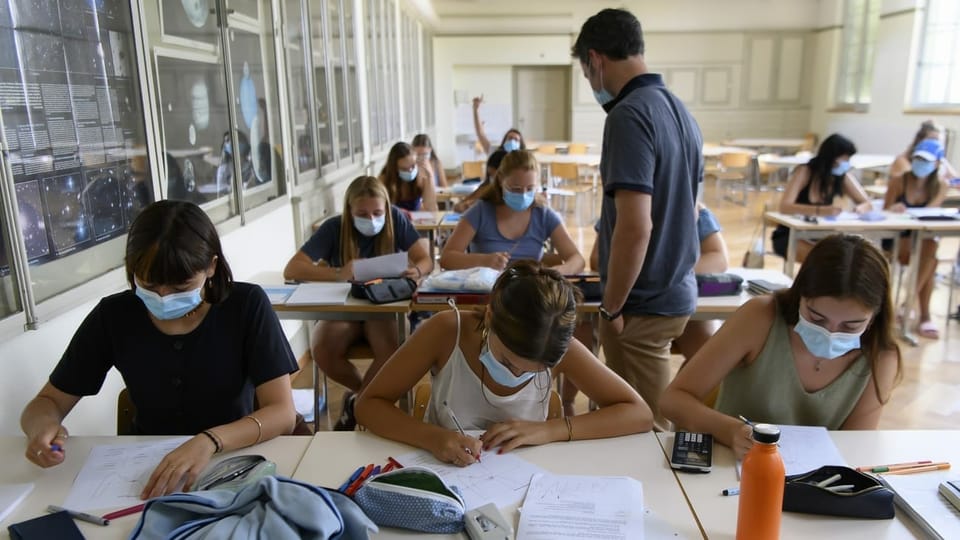 Kantone Uneins Bei Schulbeginn Maskenpflicht In Der Schule Die Ubersicht News Srf