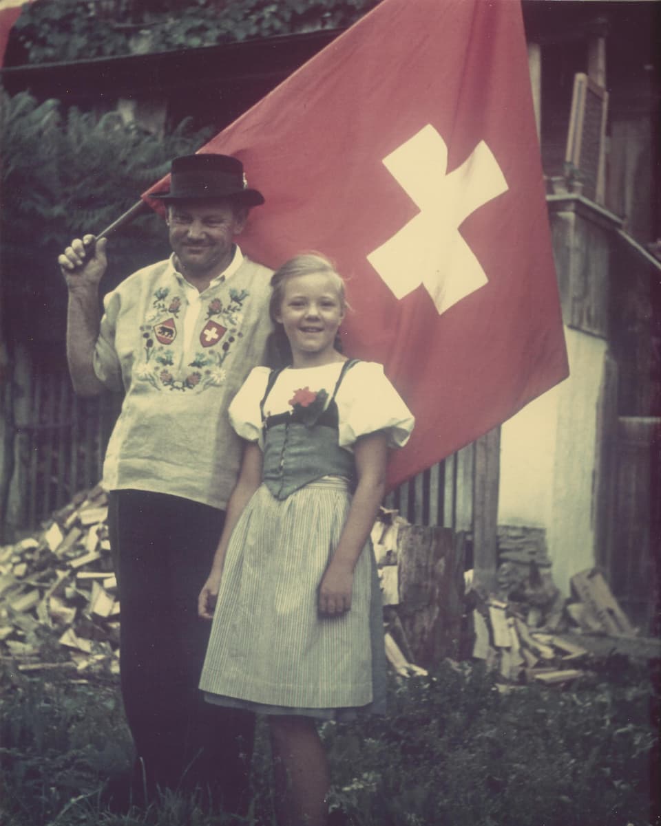  Lorenz Giovanelli mit seiner jüngsten Tochter Kathrin, Farbild aus dem Jahr 1961.