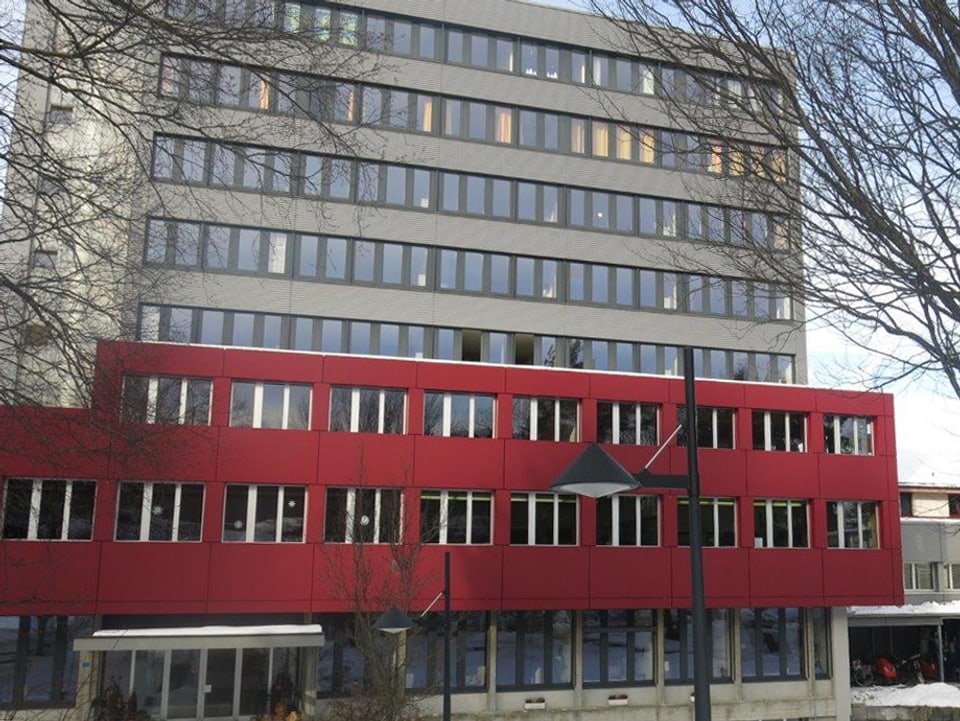 Das mehrstöckige Institutsgebäude.