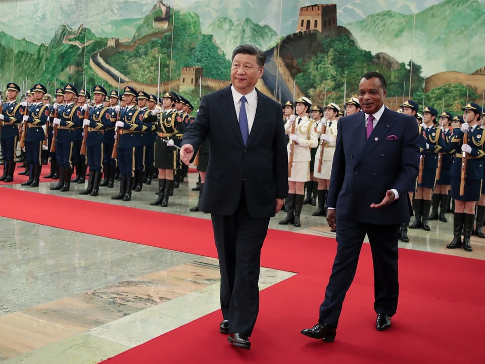 Xi Jingping und der kongolesische Präsident Denis Sassou.