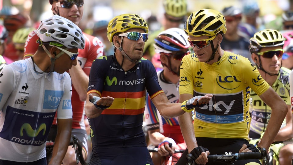 Quintana, Valverde und Froome analysieren die Lage.