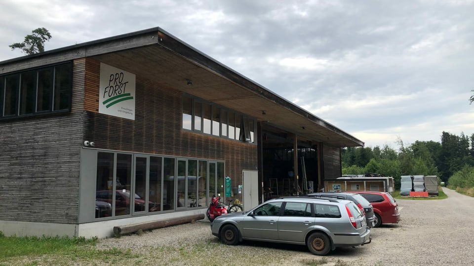 Das Betriebsgebäude von der Forstorganisation Pro Forst im Lengwiler-Wald