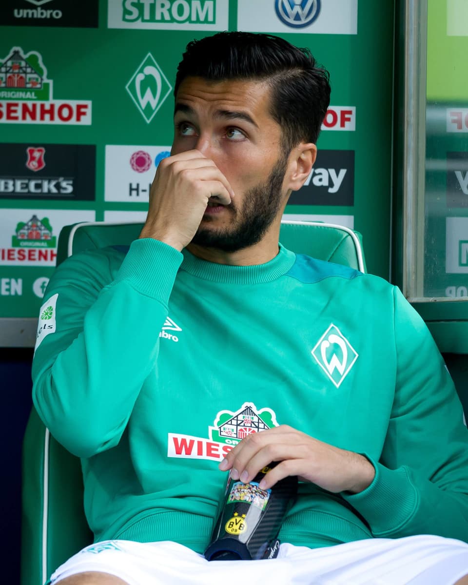 Werder Bremens Nuri Sahin mit Dortmund-Schienbeinschonern