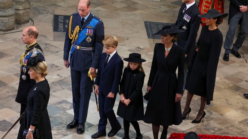 Prince Harry, Duke of Sussex, Meghan, Duchess of Sussex, Prince George and Princess Charlotte 