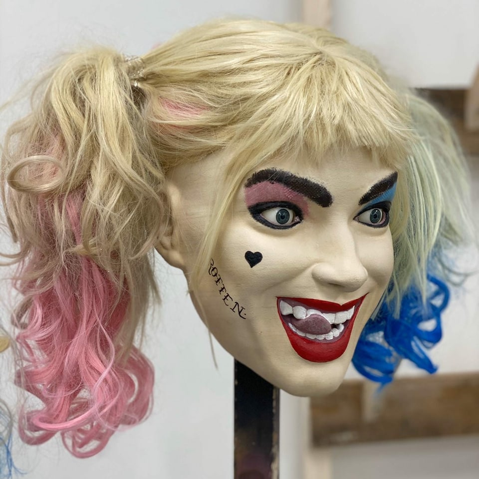 Maske der Comicfigur Harley Quinn