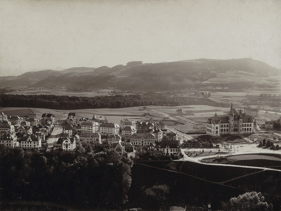 Ein historisches Bild der Stadt Bern.