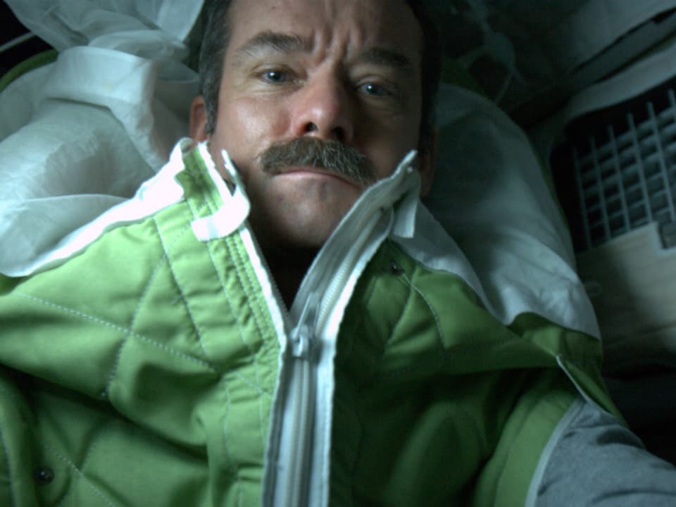 Selbstportrait des kanadischen Astronauten und ISS-Kapitäns in spe Chris Hadfield.