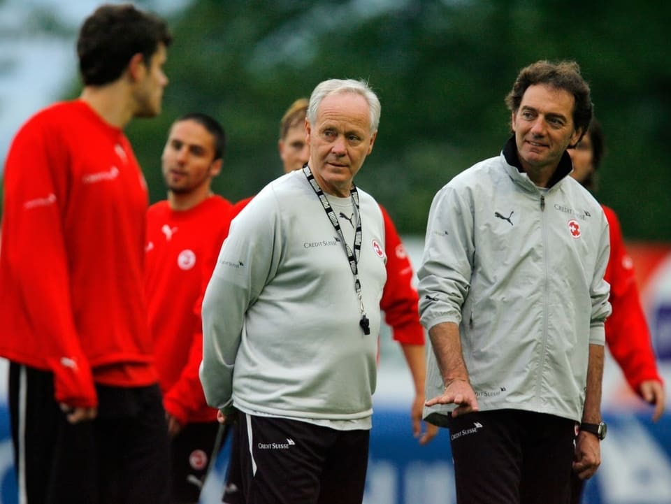 Coach Köbi Kuhn und sein Assistent Michel Pont 