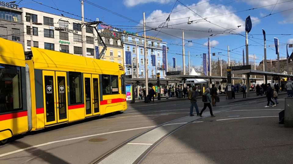 Tramgleise werden saniert am Bahnhof SBB