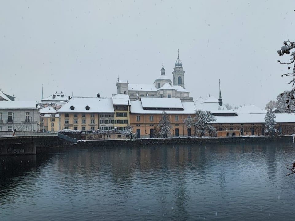 Kathedrale mit Schnee