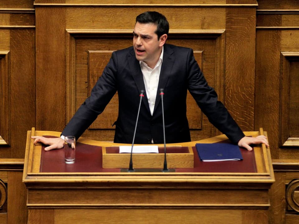 Alexis Tsipras bei seiner abendlichen Rede im Parlament.