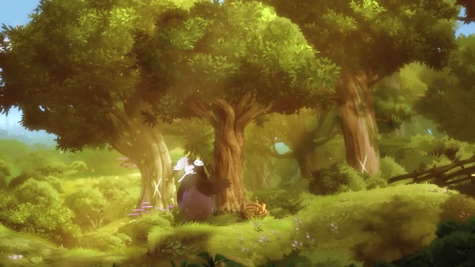 Ori und Naru rütteln an einem Baum.