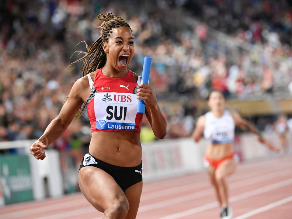 Salomé Kora lacht während der 4x100-Meter-Staffel an der Athletissima 2018 in Lausanne.