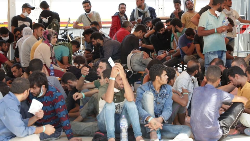 Registration von Flüchtlingen auf Sizilien, 24. Juli