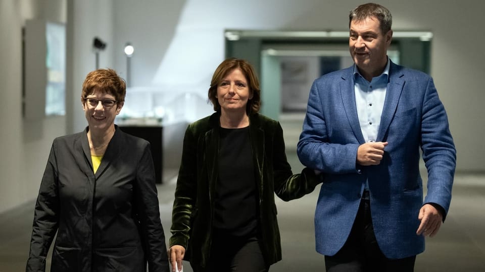 CDU-Vorsitzende Annegret Kramp-Karrenbauer (l.), kommissarische SPD-Vorsitzende Malu Dreyer und CSU-Vorsitzender Markus Söder nach der Sitzung des Koalitionsausschusses zur Grundrente.