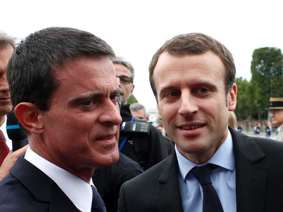 Der französische Premierminister Manuel Valls gemeinsam mit Emmanuel Macron. 
