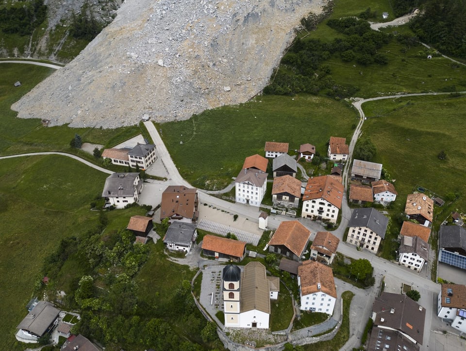 Luftansicht vom Schuttstrom in Brienz