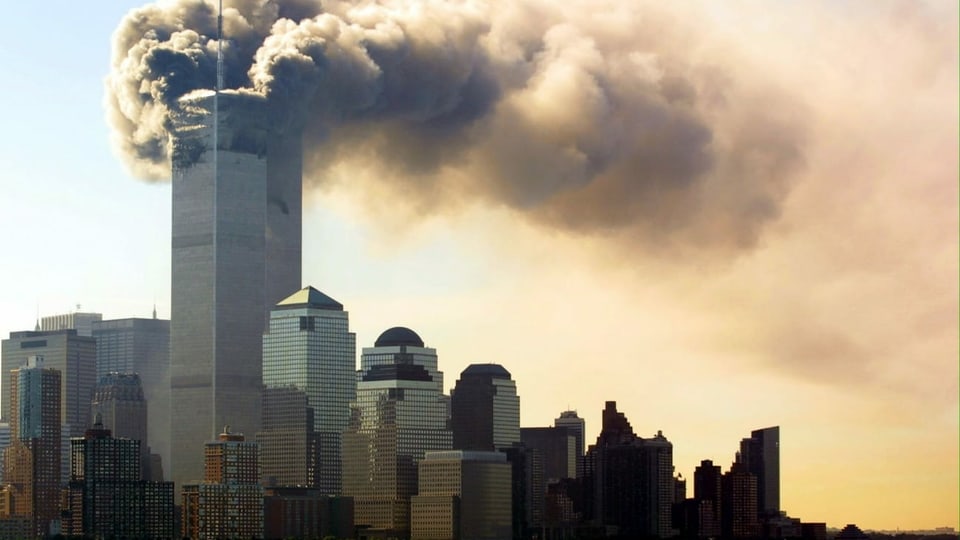 Die brennenden Türme des World Trade Center am 11. September 2001.
