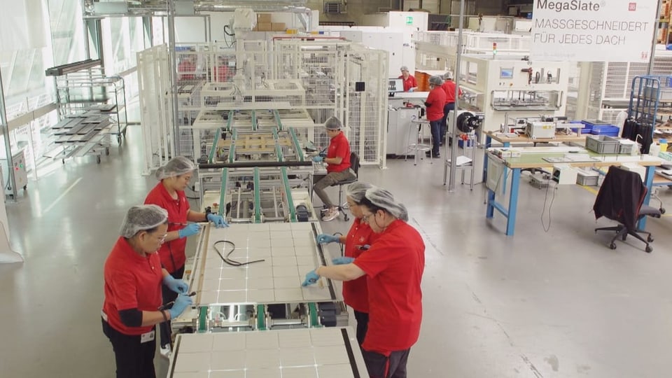 Solarmodul-Produktion in der Schweiz Solarmodul-Produktion in Thun, 3S Solar Plus