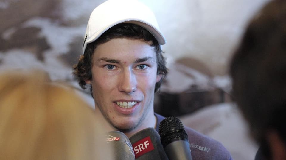 Der Sohn von Ski-Legende Pirmin Zurbriggen kam im Weltcup bislang zu drei Einsätzen. In dieser Saison möchte der 23-Jährige den endgültigen Durchbruch schaffen. 